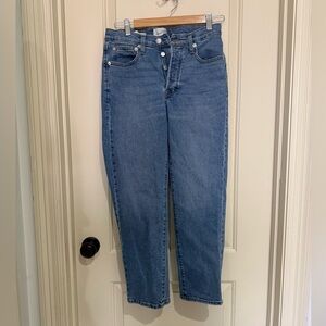 Women's Mid-Rise 80's Slim Fit Jeans - Universal Thread™
Medium Wash 8 Short